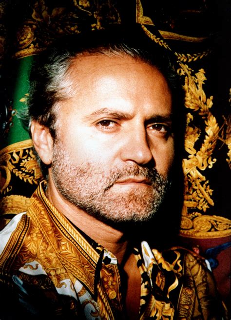 la storia di gianni versace|when did gianni versace found.